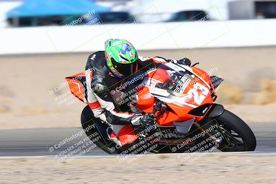 media/Jan-08-2022-SoCal Trackdays (Sat) [[1ec2777125]]/Turn 15 Inside (950am)/